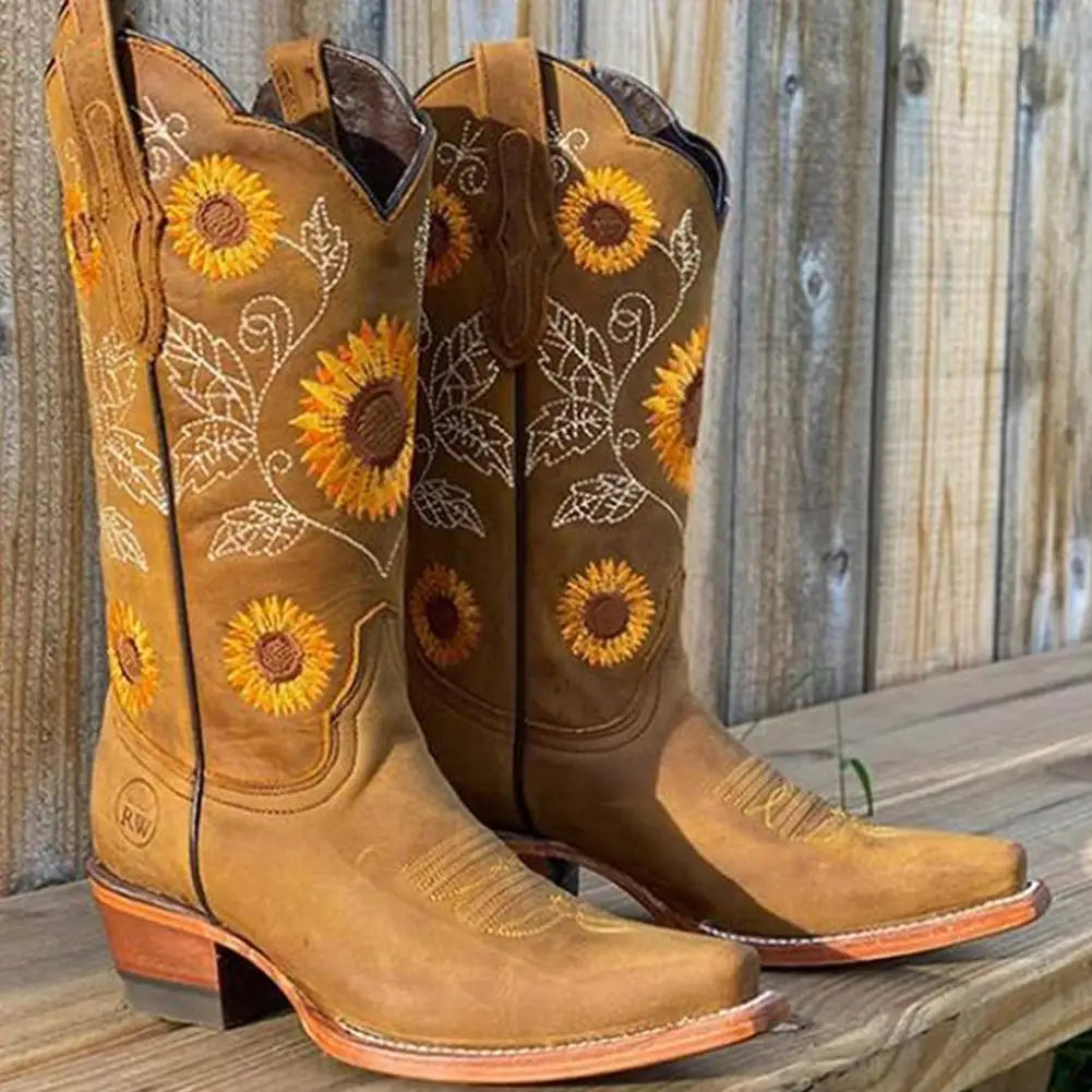 Women Embroidery Boots