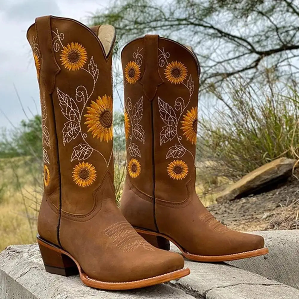 Women Embroidery Boots