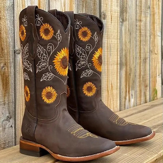 Women Embroidery Boots